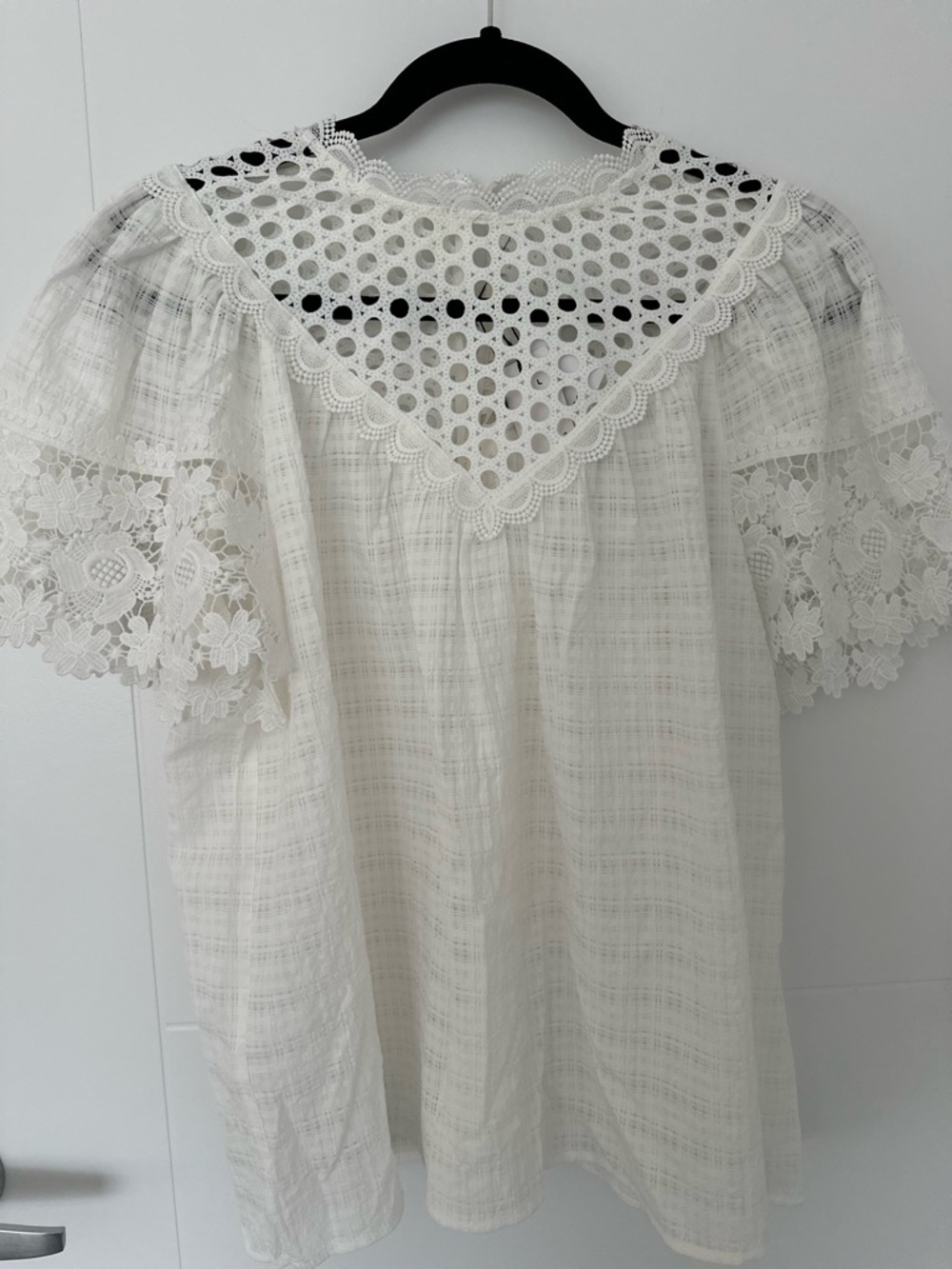 NWT Current Air White Floral Lace Blouse | Rayon Tencel Blend | - Picture 3 of 10